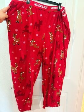 Rudolph Red Women's Holiday Pajama Pants